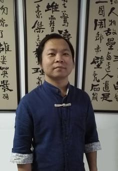 甄杰