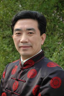 聂华明